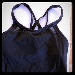 Lululemon workout top
